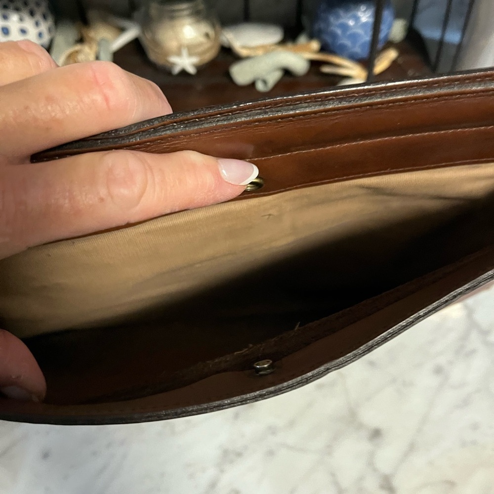 Vintage Brown Leather document folder - such an amazing treasure. - Picture 4 of 4